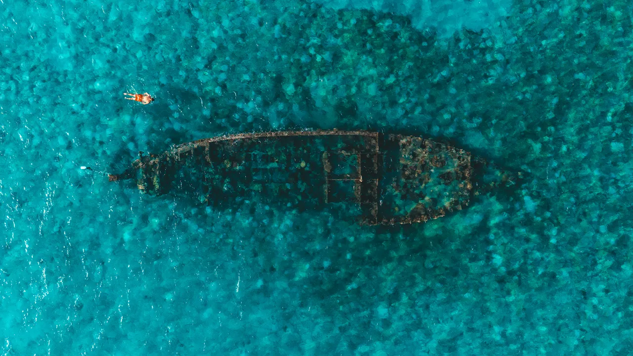 Shipwreck snorkel and cultural experience