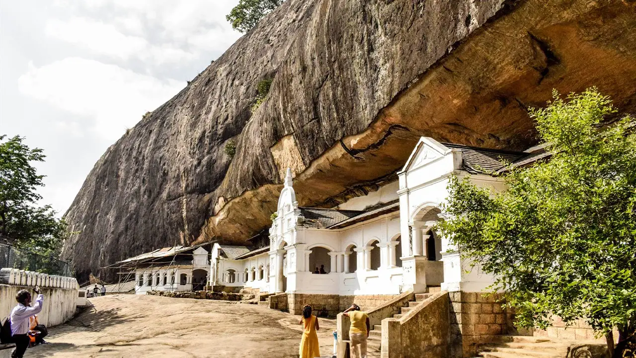 Dambulla Rock Temple