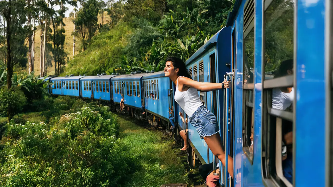 Train ride from Nuwara Eliya to Ella